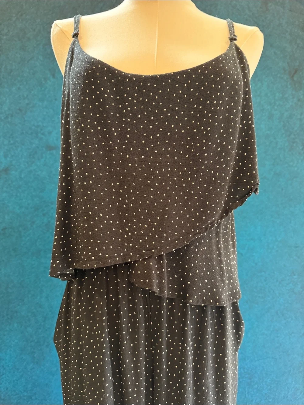 KNOTSISTERS relaxed black